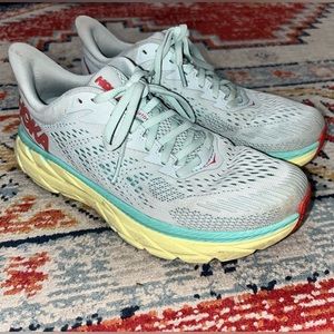 Hoka Clifton 7